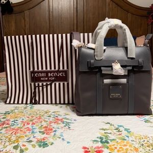 Henri Bendel Jetsetter